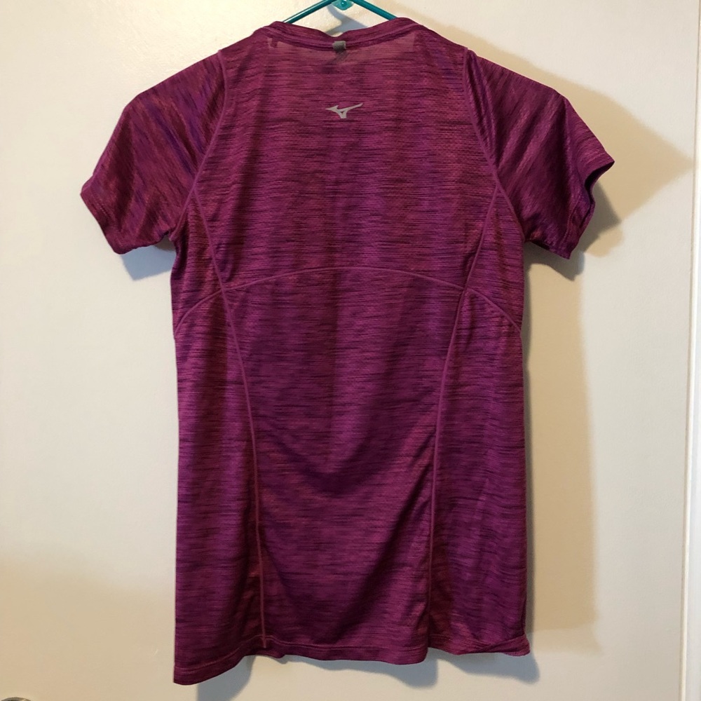 Mizuno top _ sz S - Picture 3 of 4